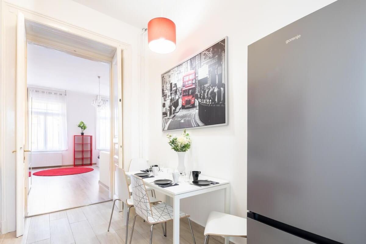 Super Central Convenient Apartment Budapest Exterior foto