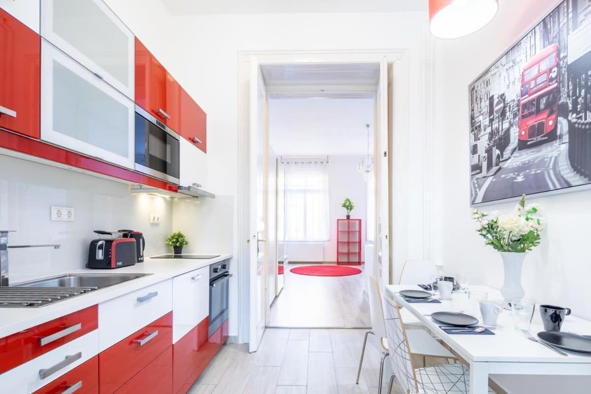 Super Central Convenient Apartment Budapest Exterior foto